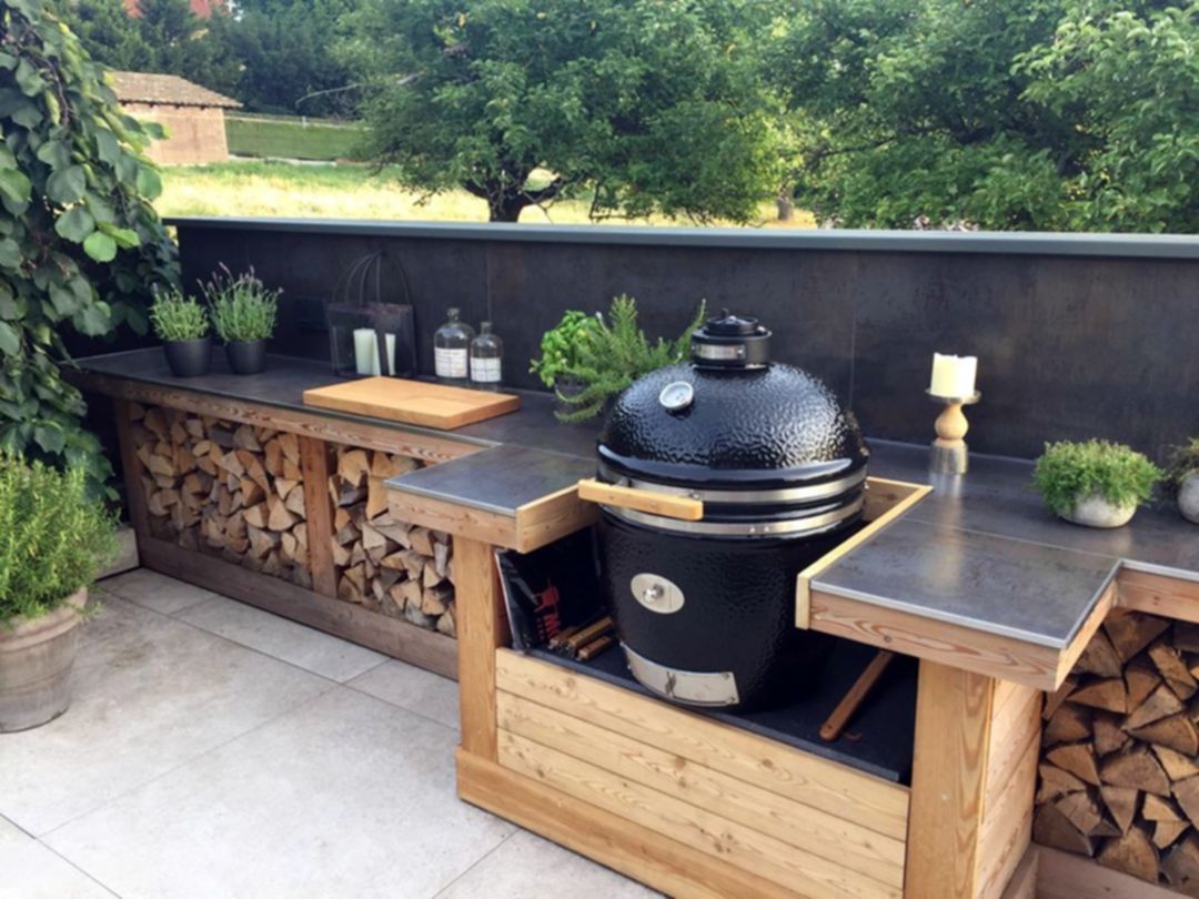DIY BBQ Outdoor Kitchen