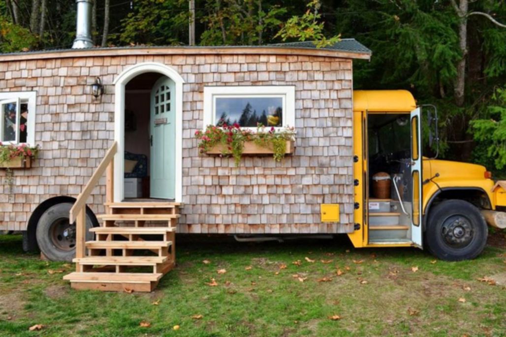 School Bus Conversion: Transforming a Bus into a Cozy and Sustainable Home